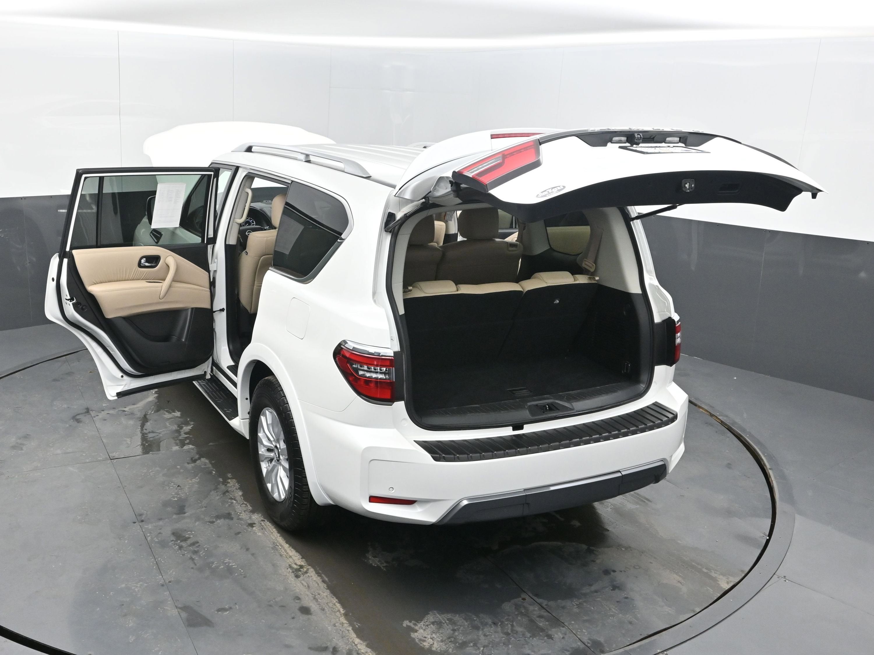 2024 Nissan Armada SV