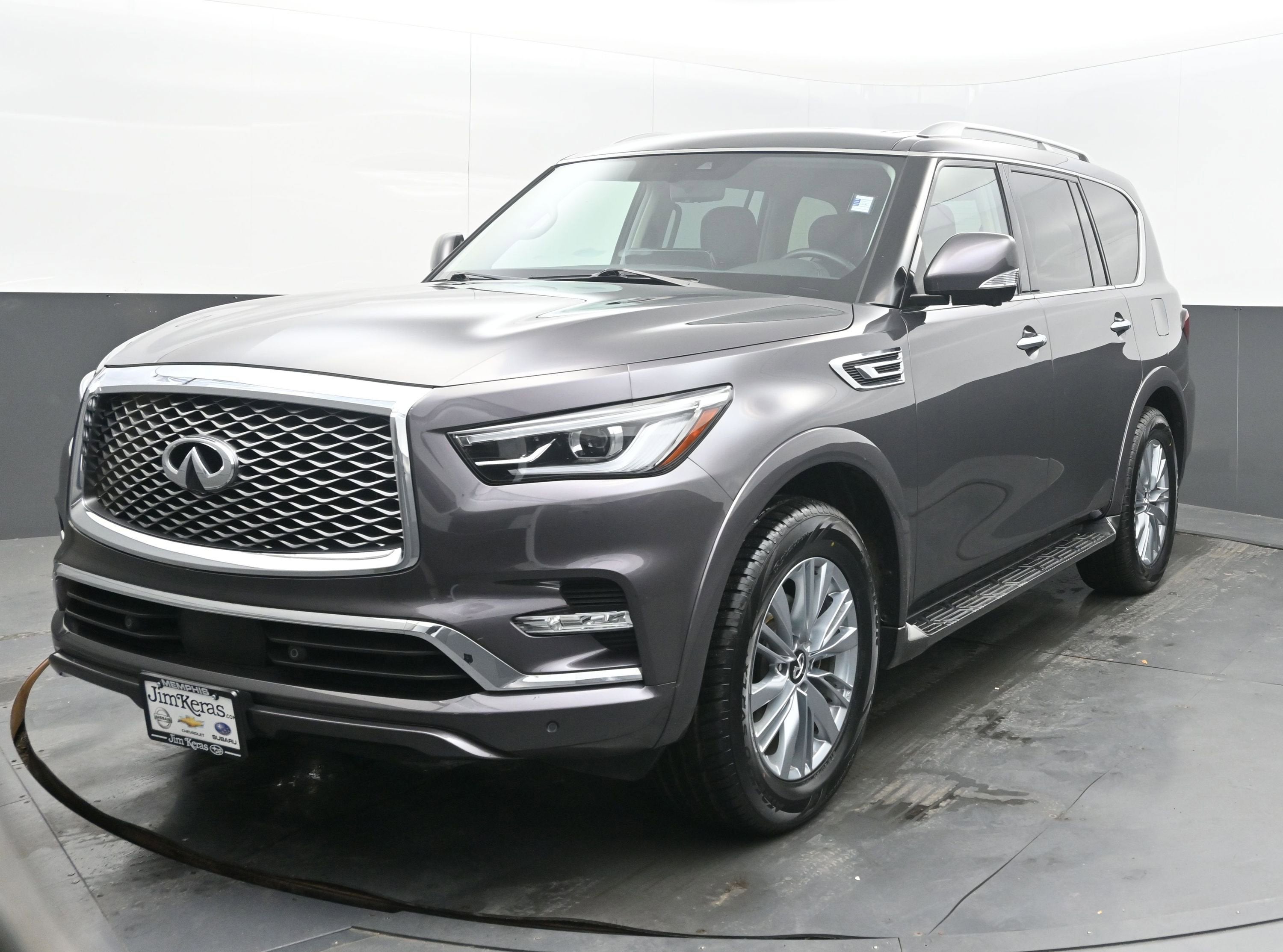 2024 INFINITI QX80 LUXE
