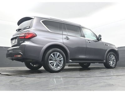 2024 INFINITI QX80 LUXE