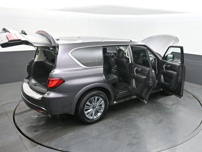 2024 INFINITI QX80 LUXE