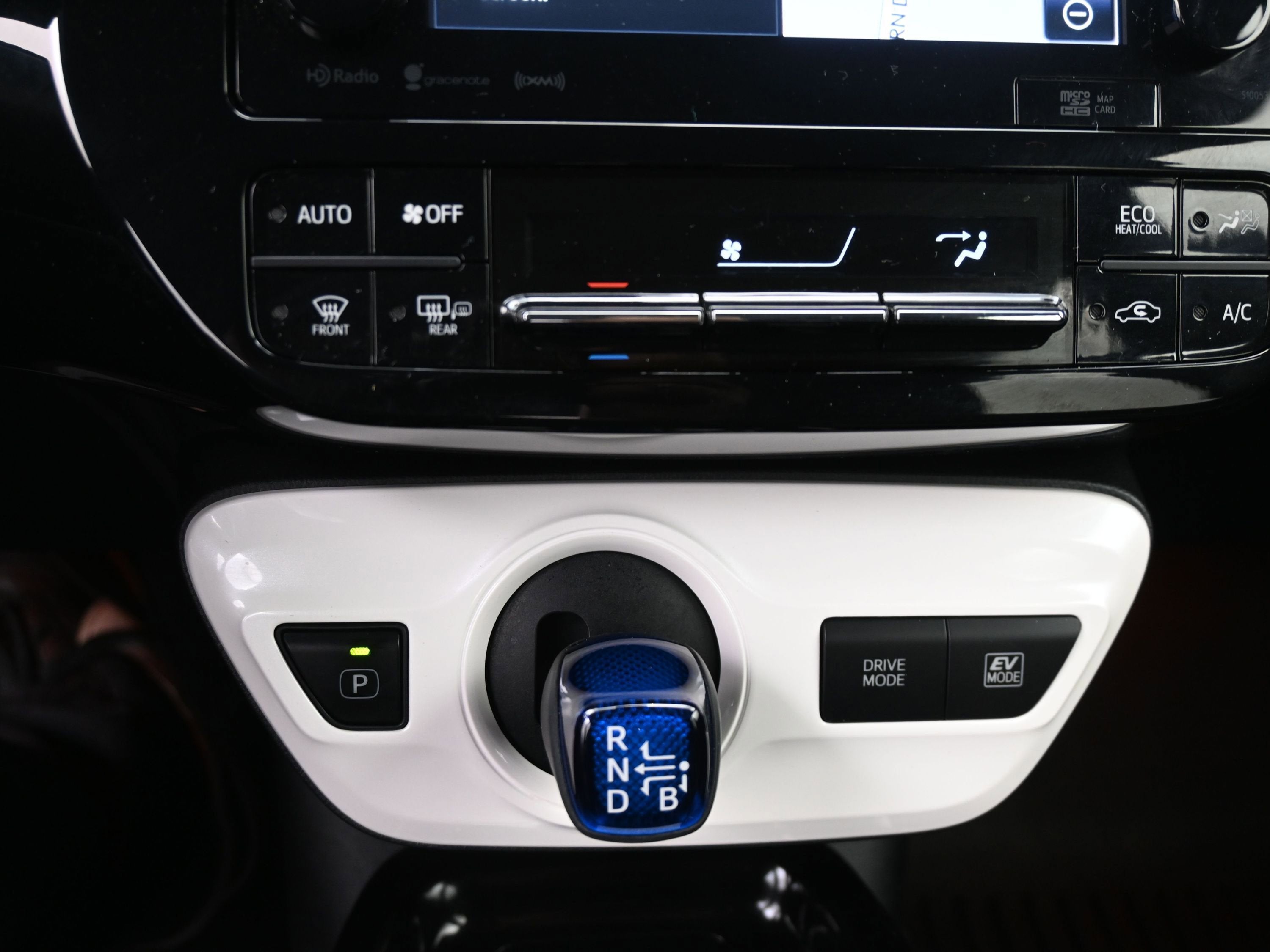 2017 Toyota Prius Three Touring