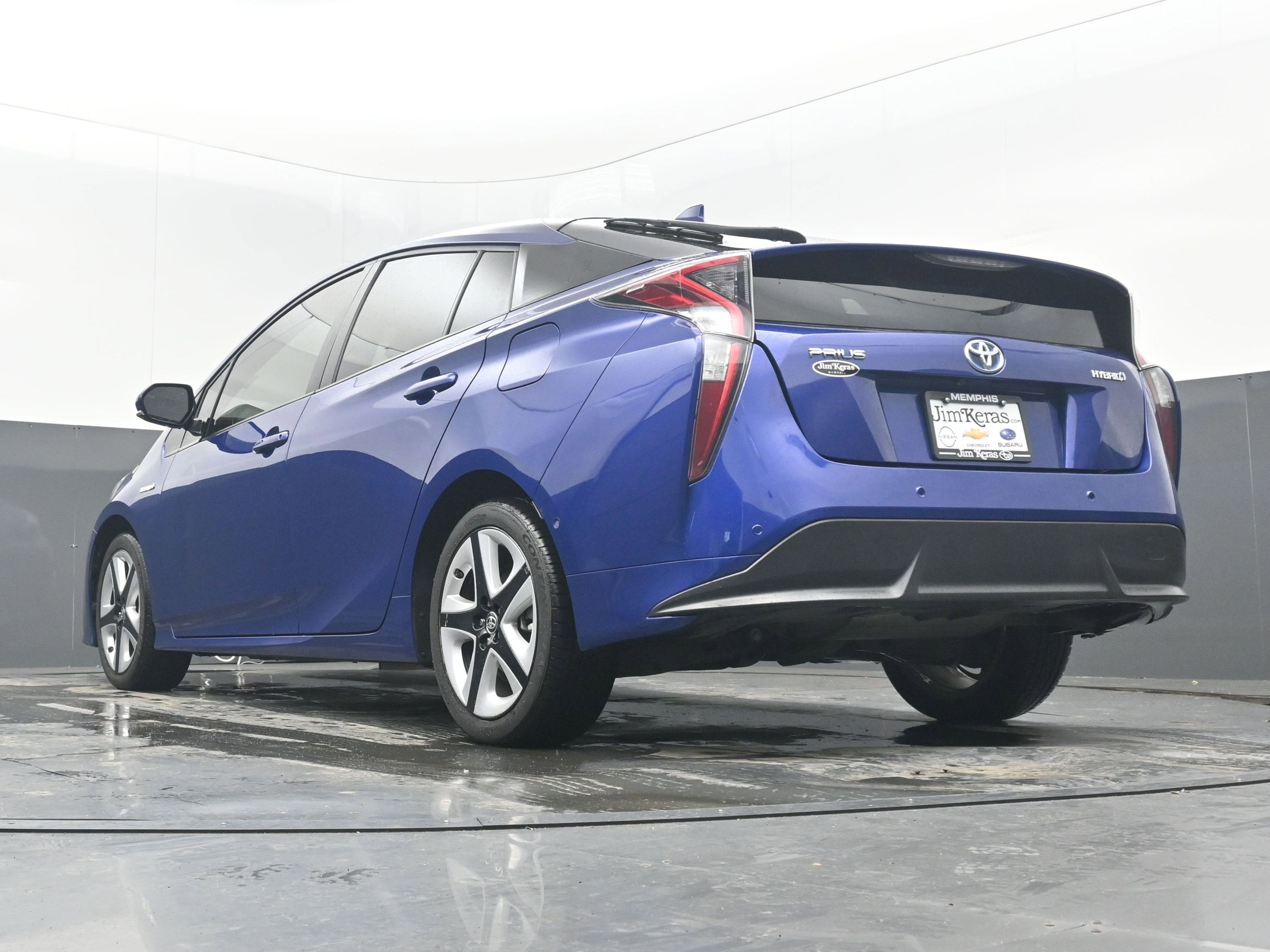 2017 Toyota Prius Three Touring