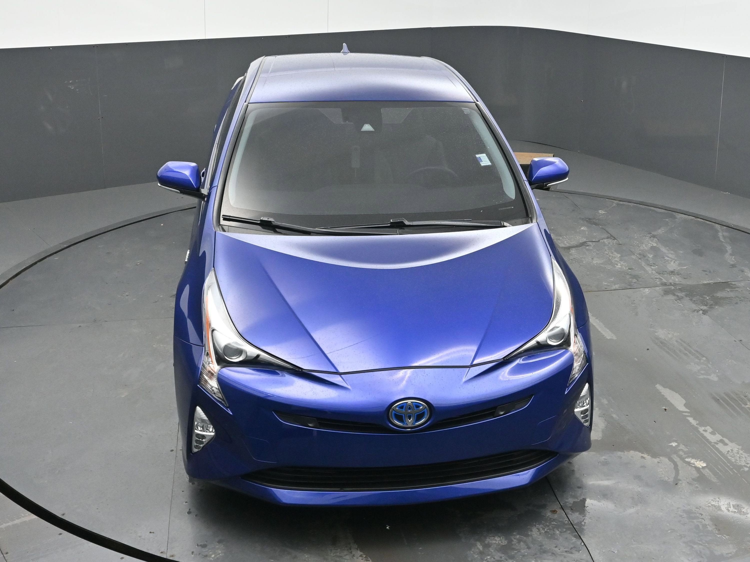 2017 Toyota Prius Three Touring