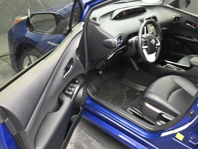 2017 Toyota Prius Three Touring