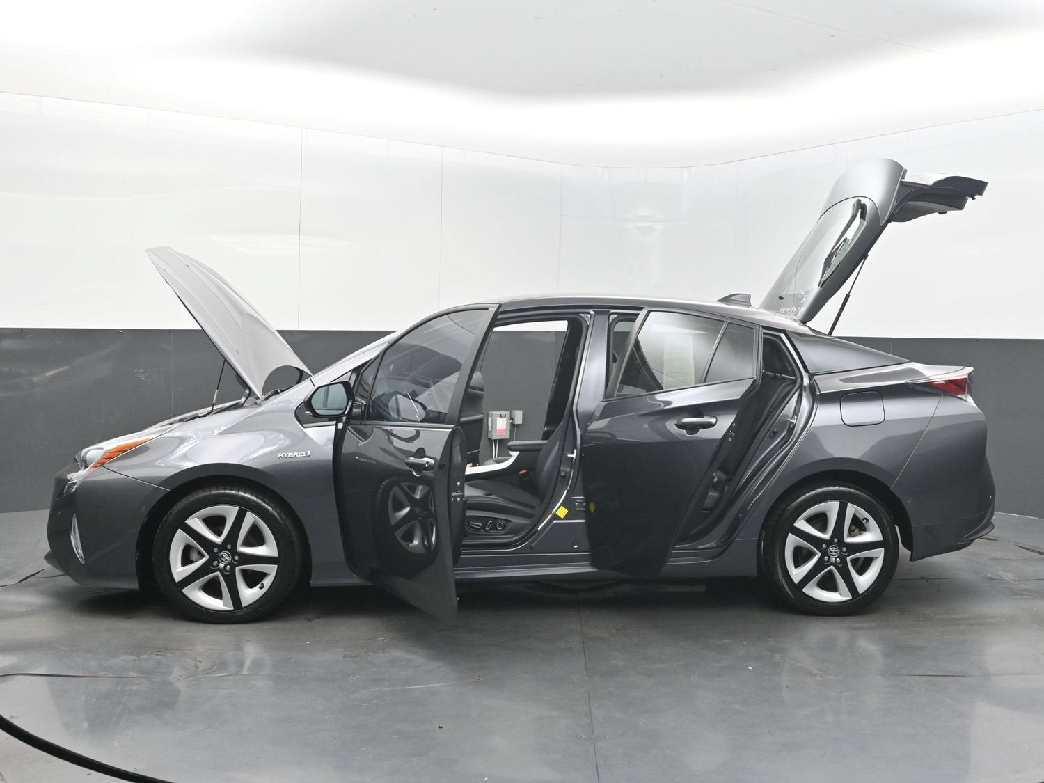 2017 Toyota Prius Four Touring