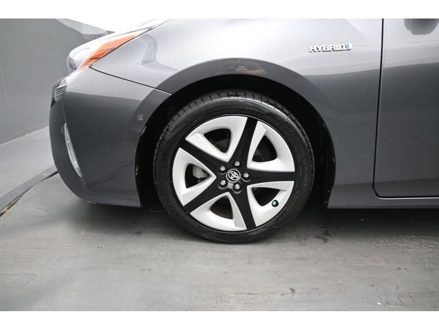 2017 Toyota Prius Four Touring