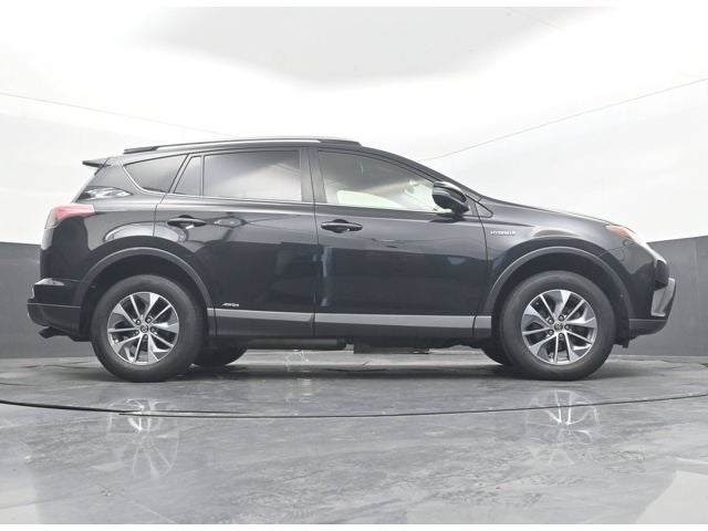 2016 Toyota RAV4 Hybrid XLE
