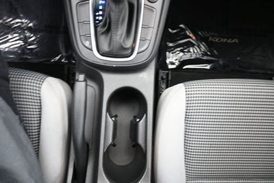 2022 Hyundai Kona SE