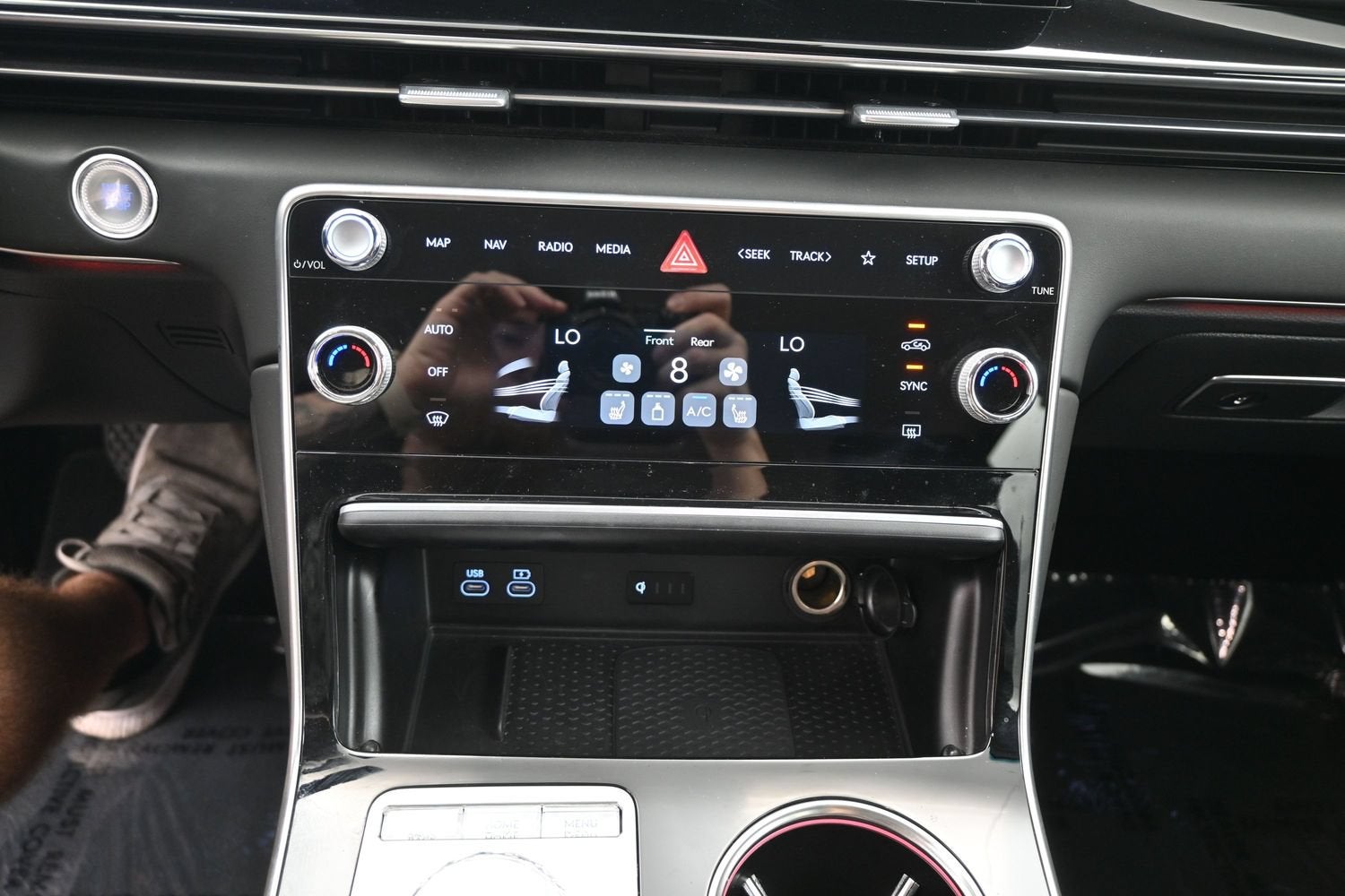 2025 Genesis GV80 2.5T Standard