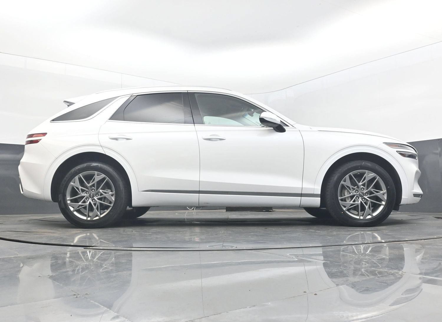 2025 Genesis GV70 2.5T