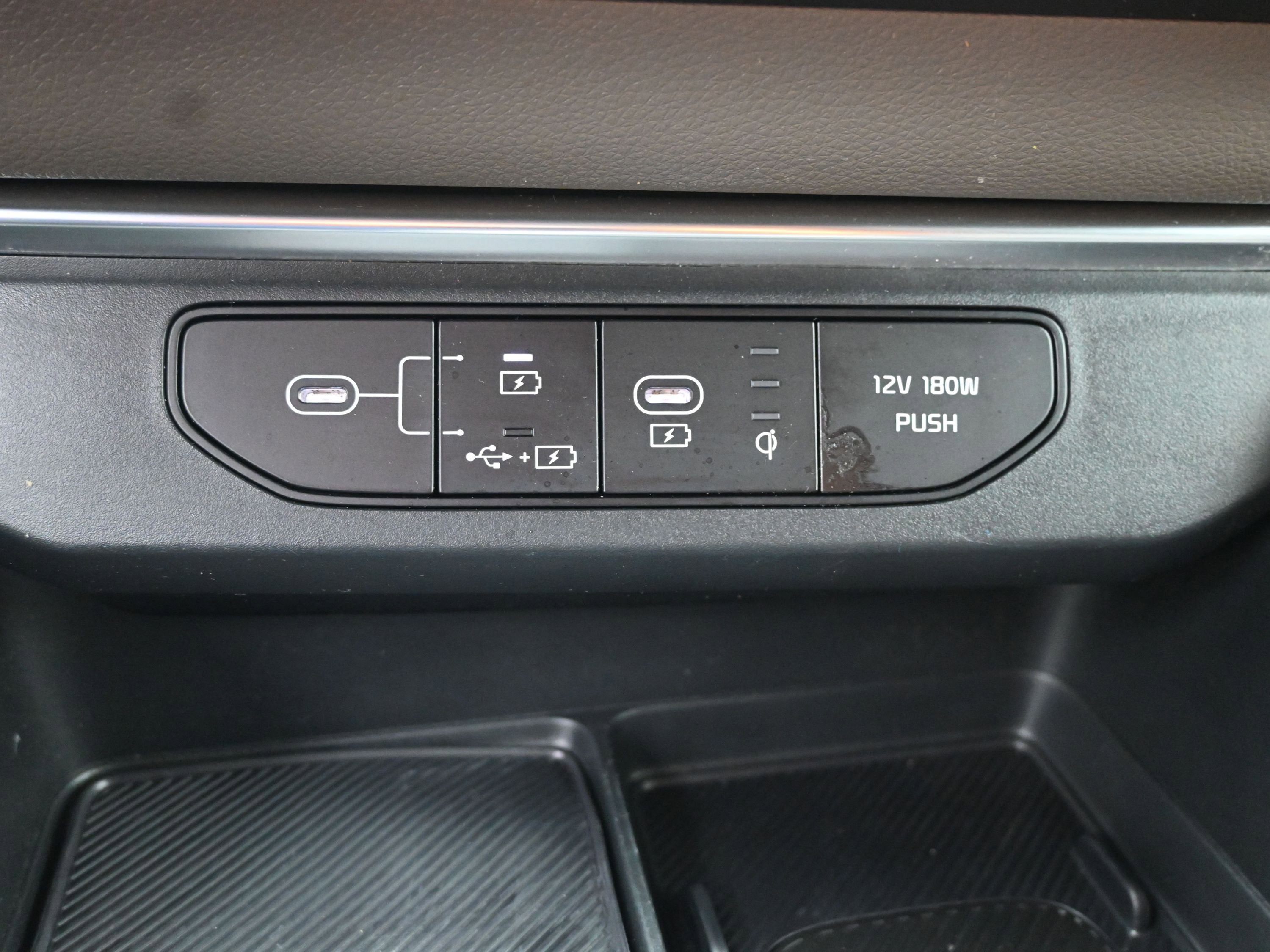 2025 Kia Carnival Hybrid EX