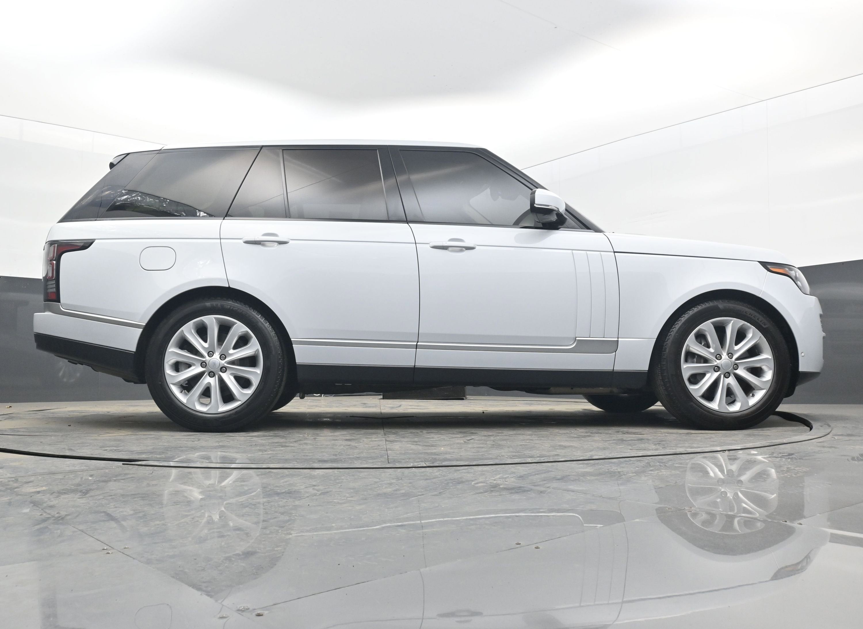 2017 Land Rover Range Rover HSE