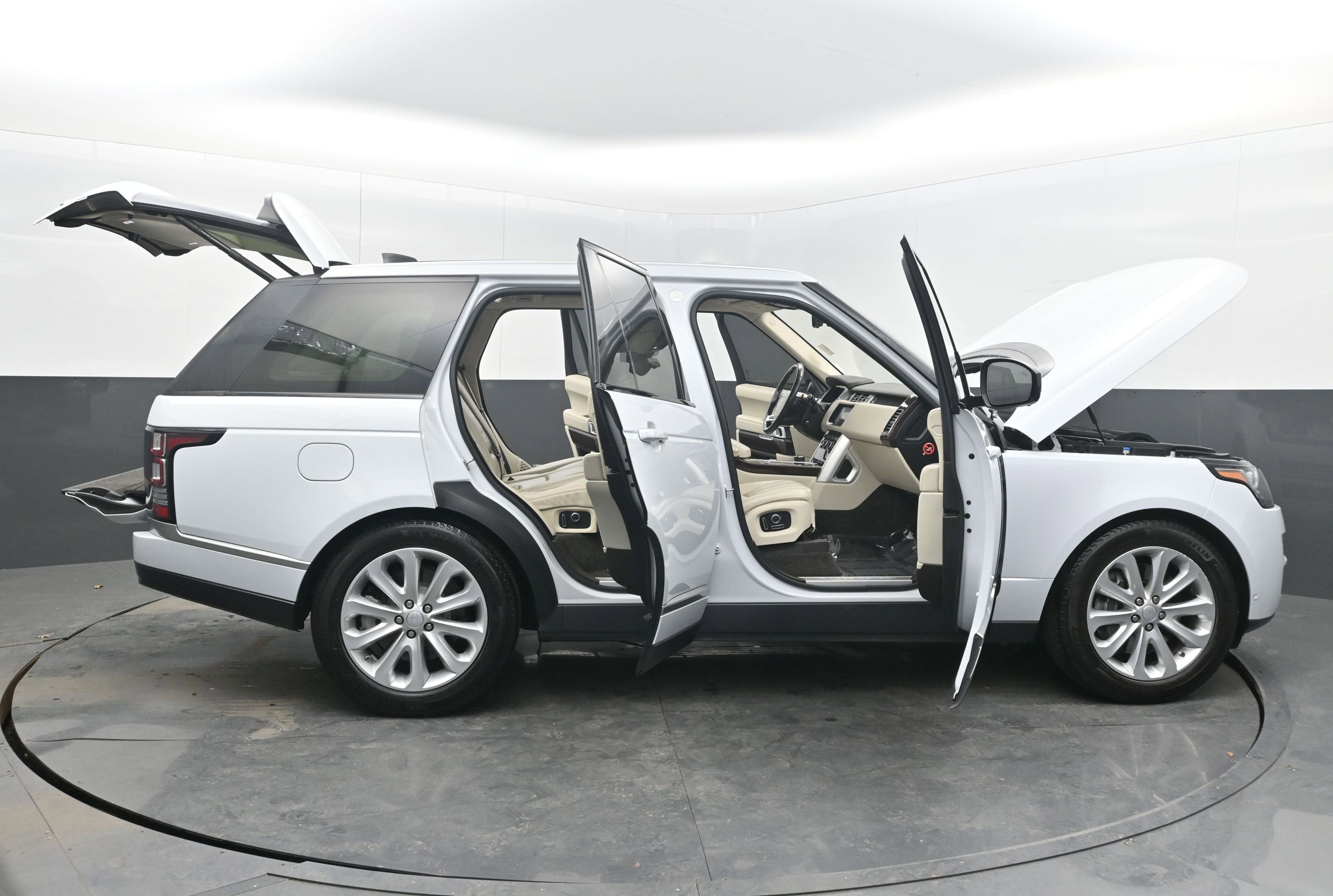 2017 Land Rover Range Rover HSE