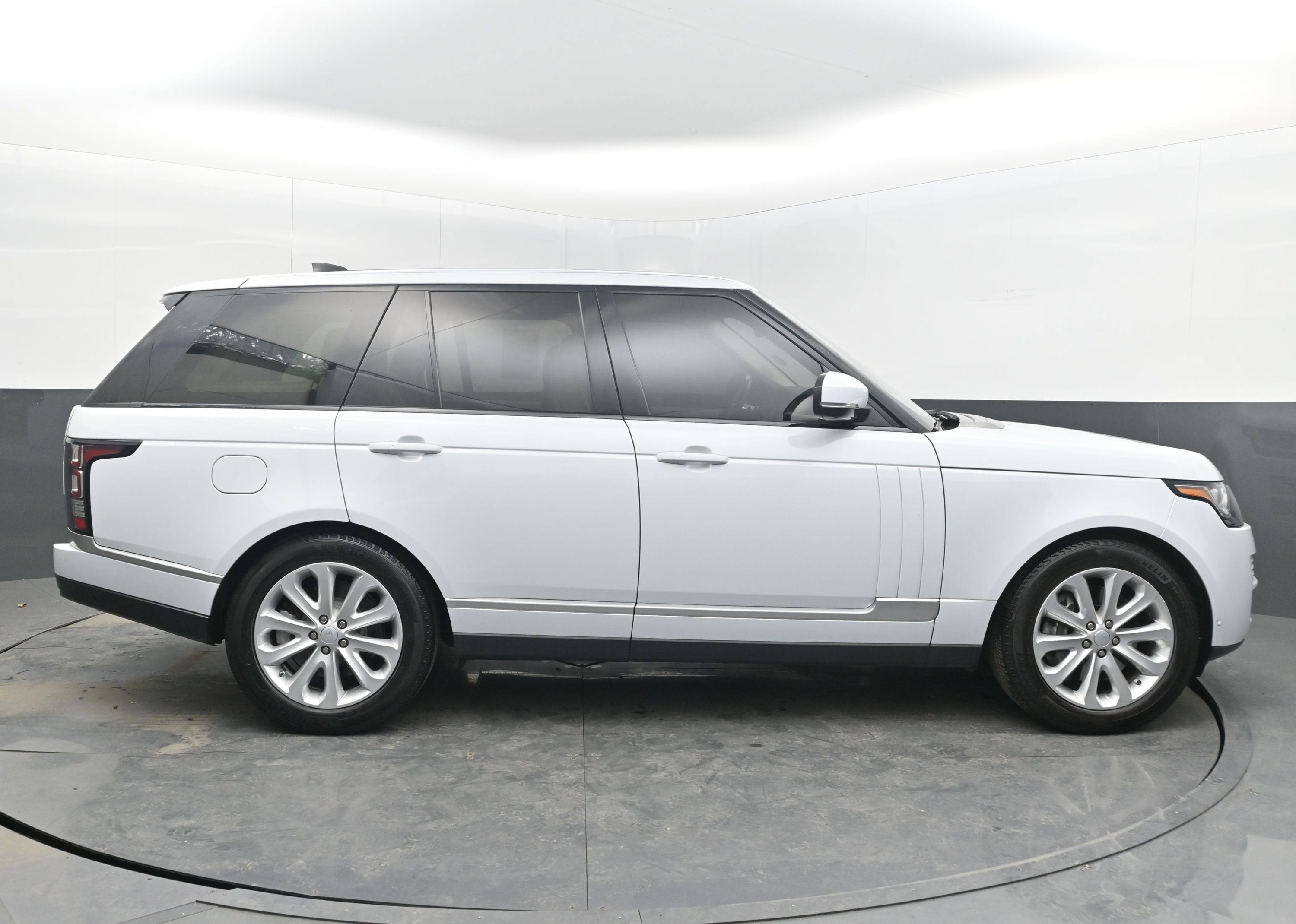 2017 Land Rover Range Rover HSE