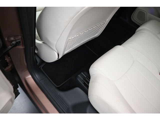 2023 Mercedes-Benz GLB GLB 250