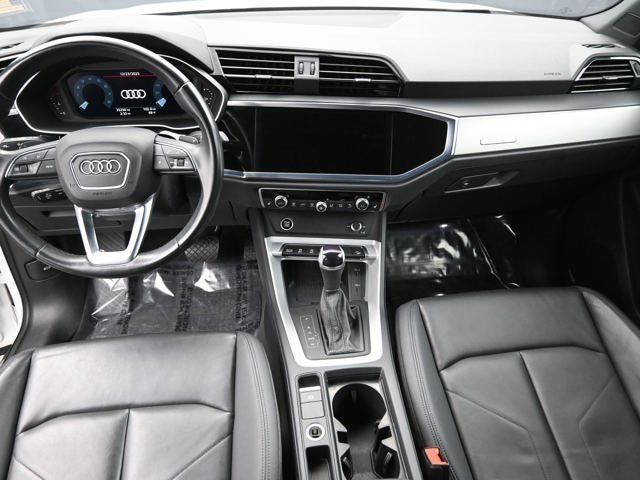 2024 Audi Q3 S line Premium