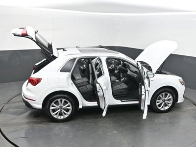 2024 Audi Q3 S line Premium