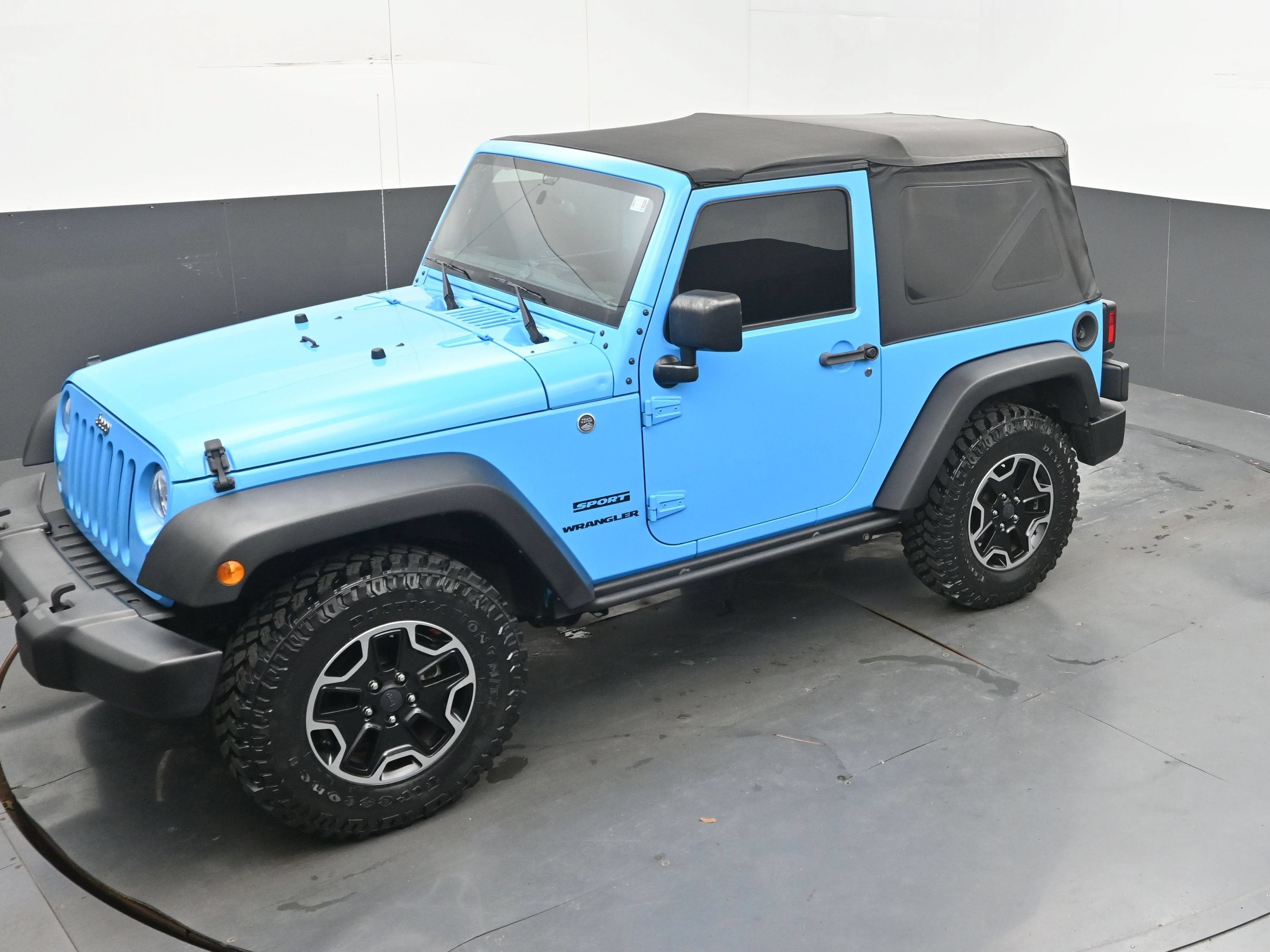 2017 Jeep Wrangler Sport