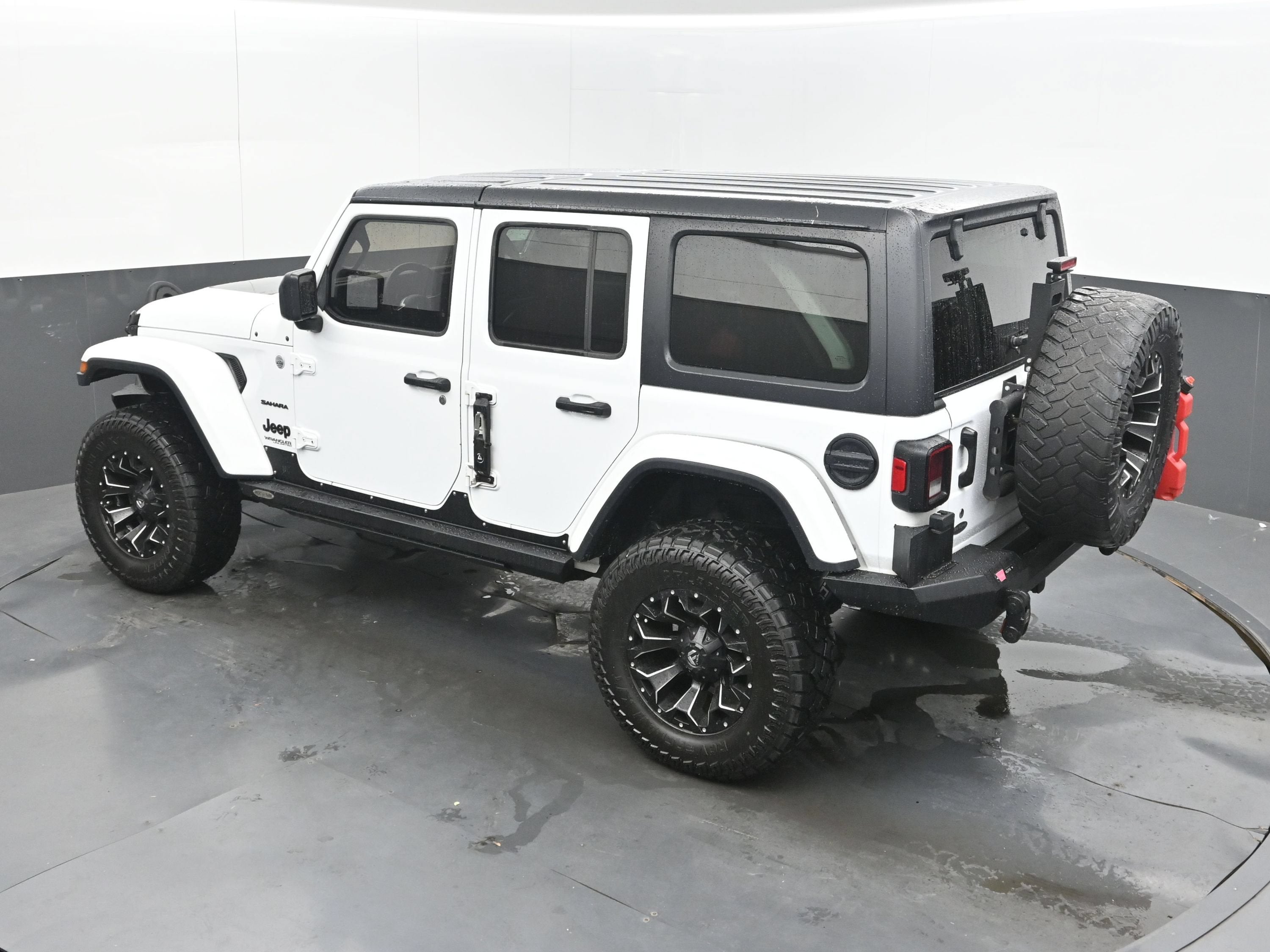2018 Jeep Wrangler Unlimited Sahara 4x4