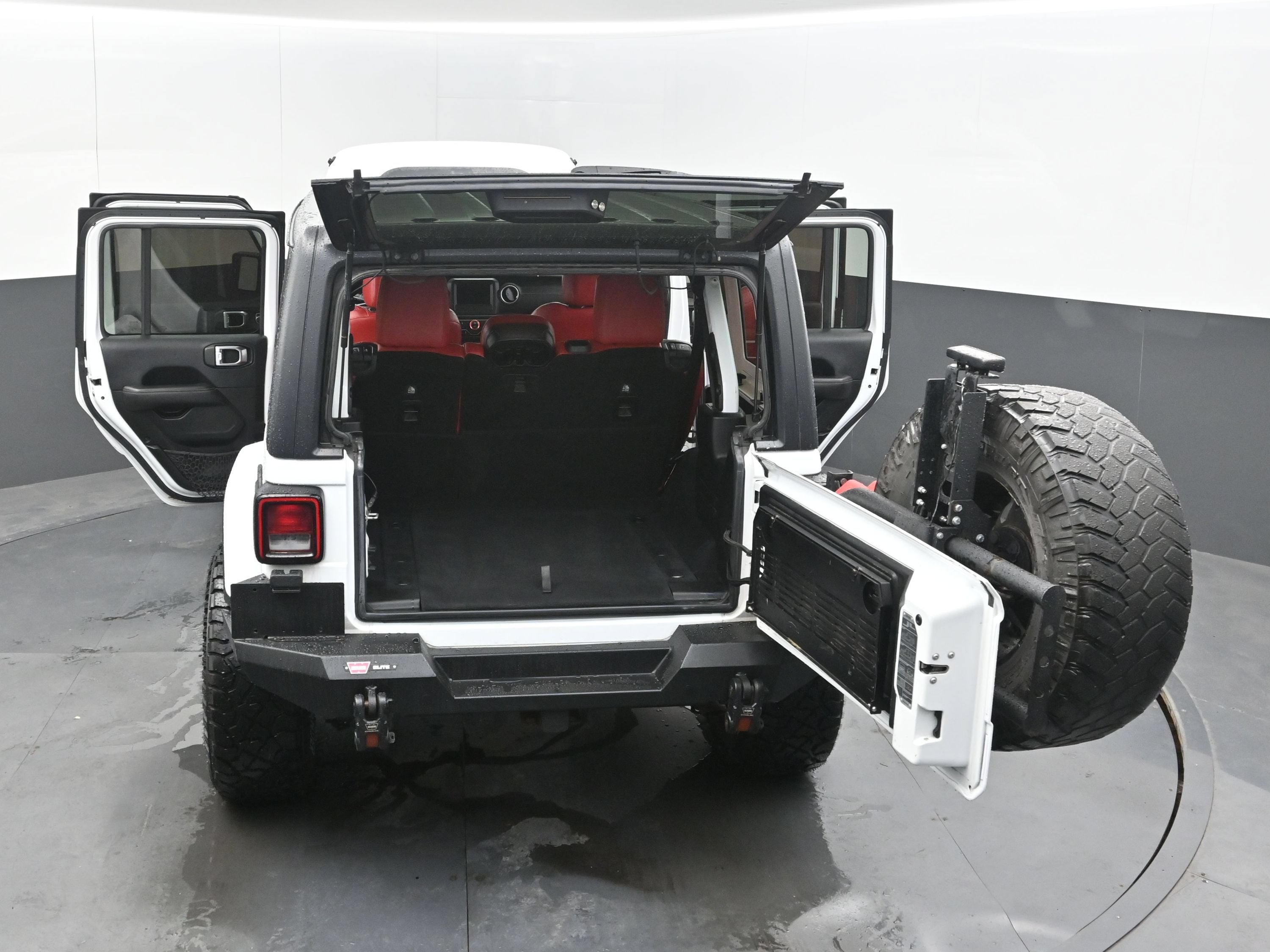 2018 Jeep Wrangler Unlimited Sahara 4x4