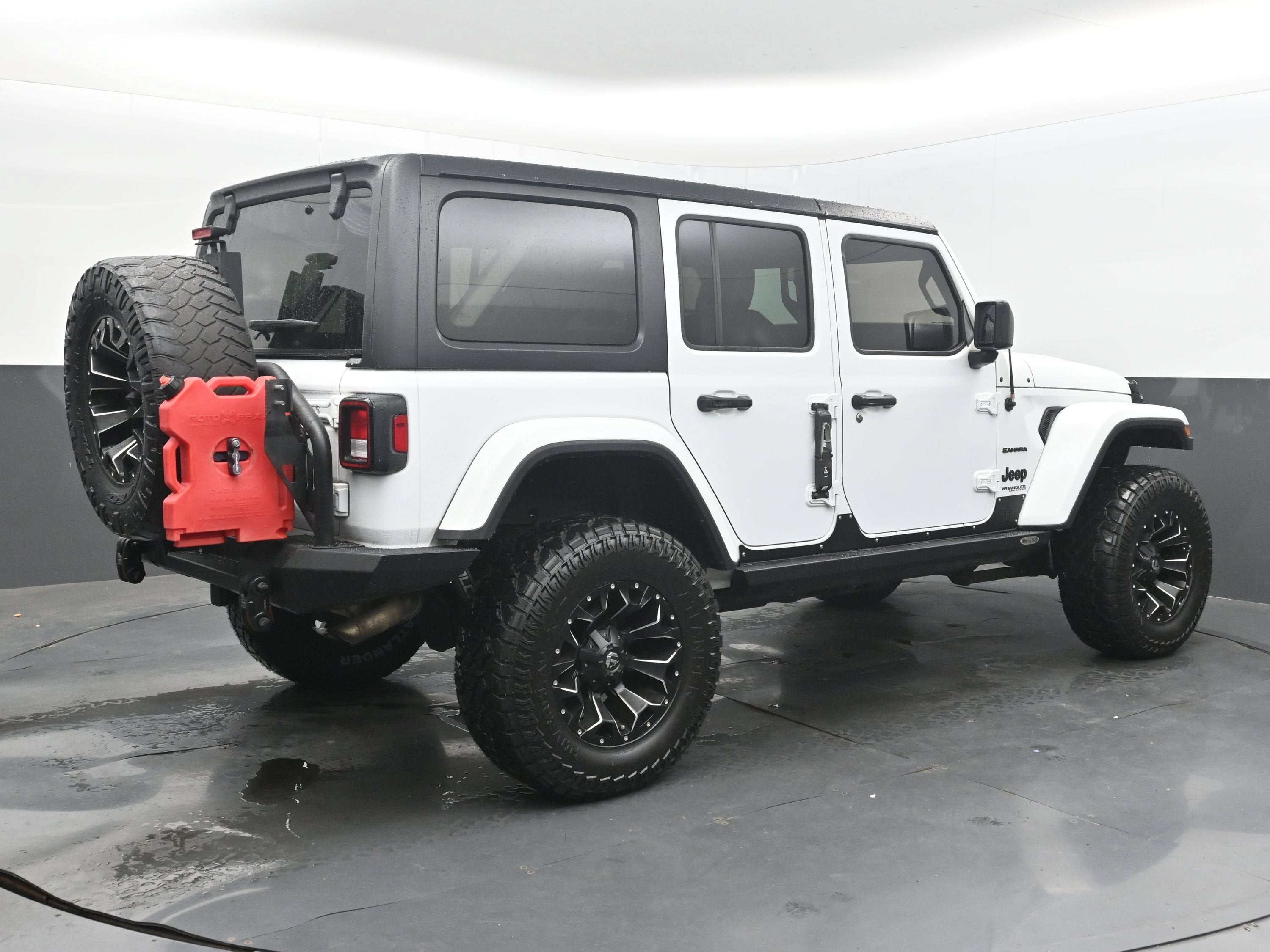 2018 Jeep Wrangler Unlimited Sahara 4x4