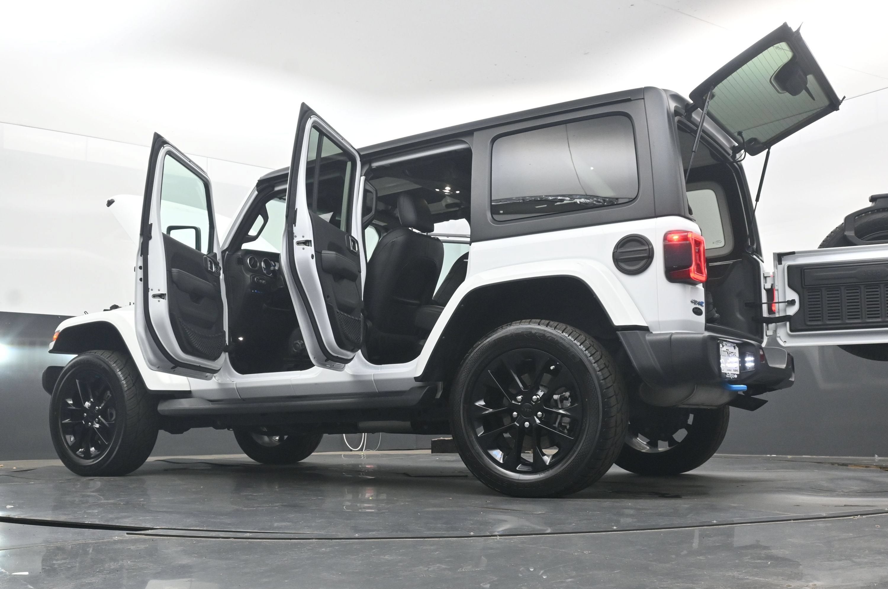 2022 Jeep Wrangler 4xe Unlimited Sahara 4x4