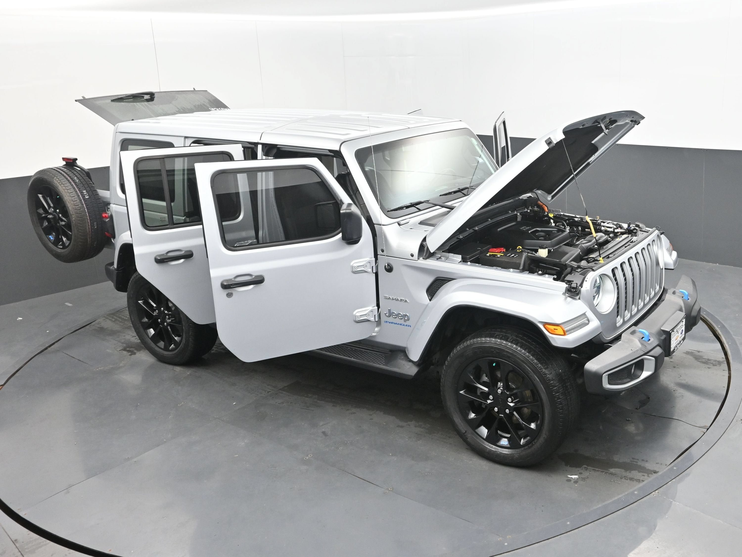 2023 Jeep Wrangler 4xe Sahara 4x4