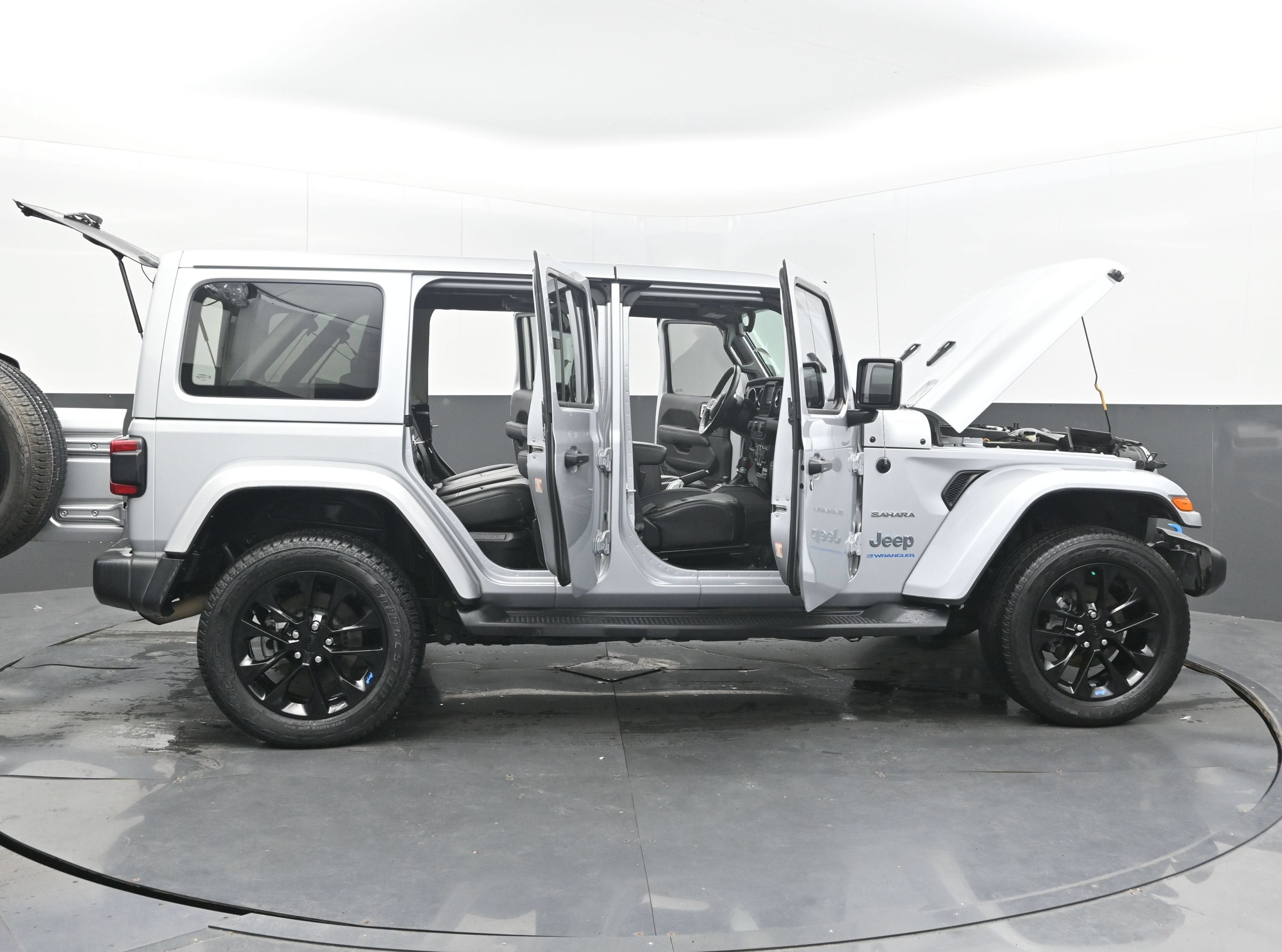 2023 Jeep Wrangler 4xe Sahara 4x4