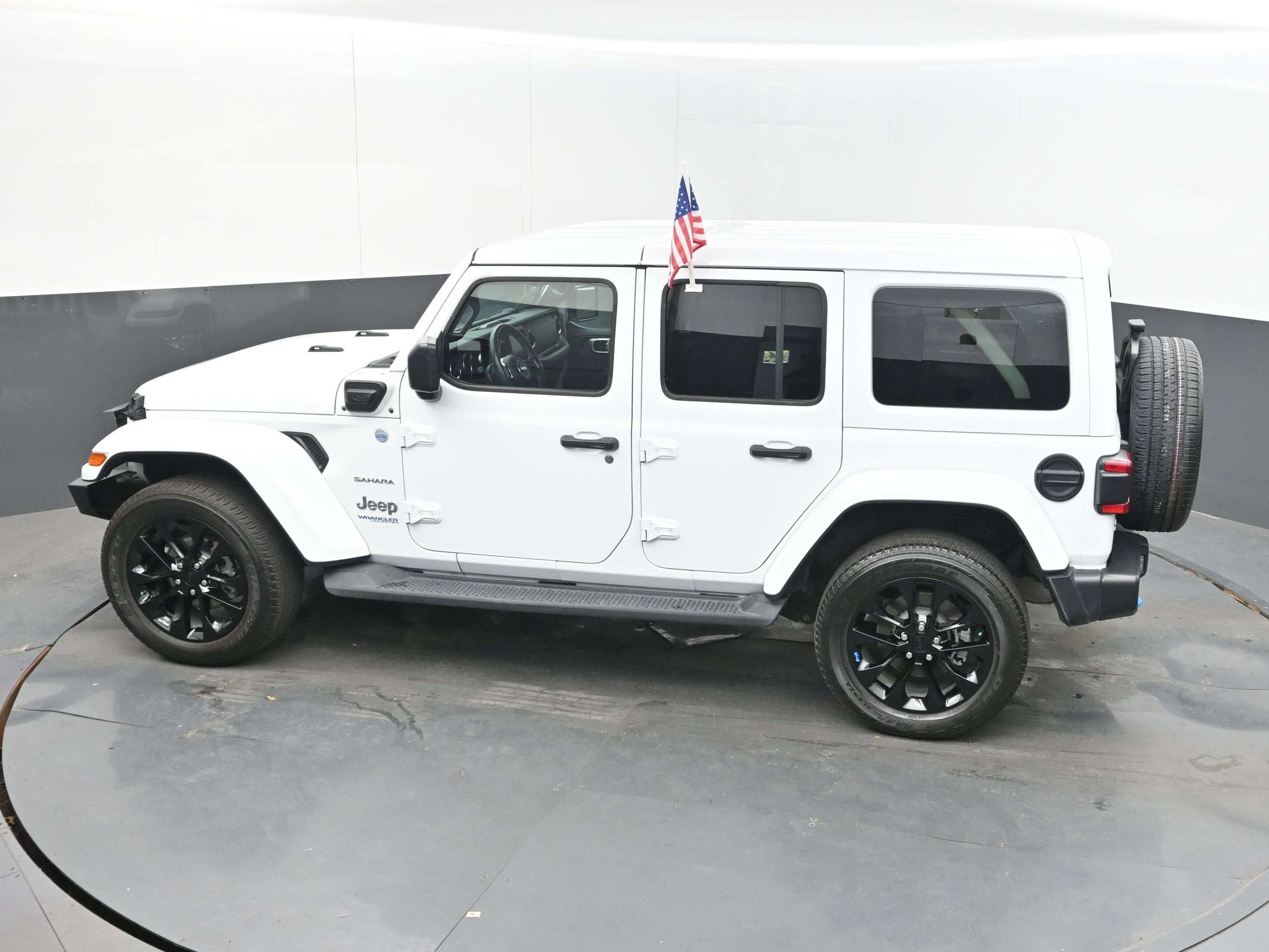 2022 Jeep Wrangler 4xe Unlimited Sahara 4x4