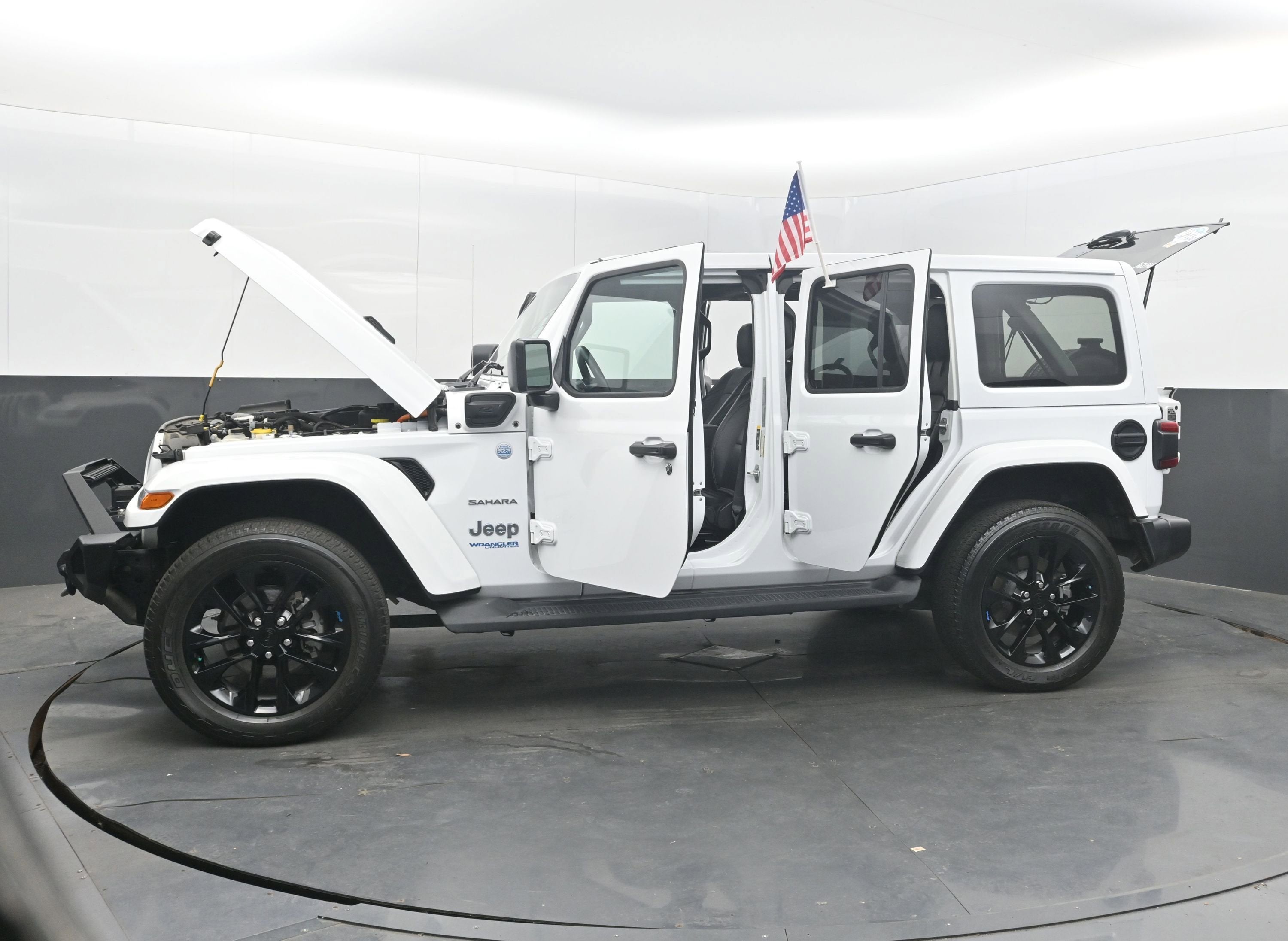 2022 Jeep Wrangler 4xe Unlimited Sahara 4x4