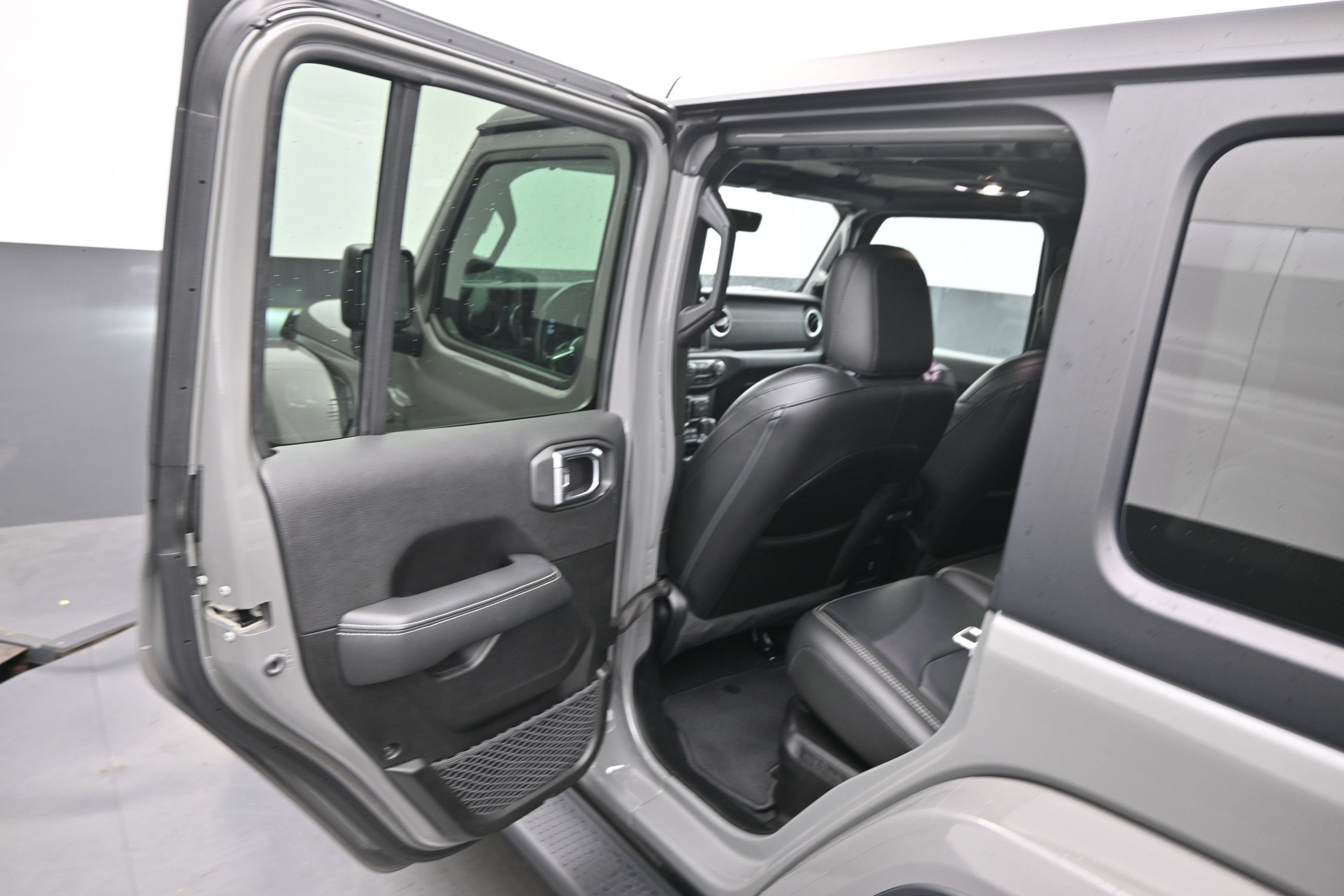 2022 Jeep Wrangler 4xe Unlimited Sahara 4x4