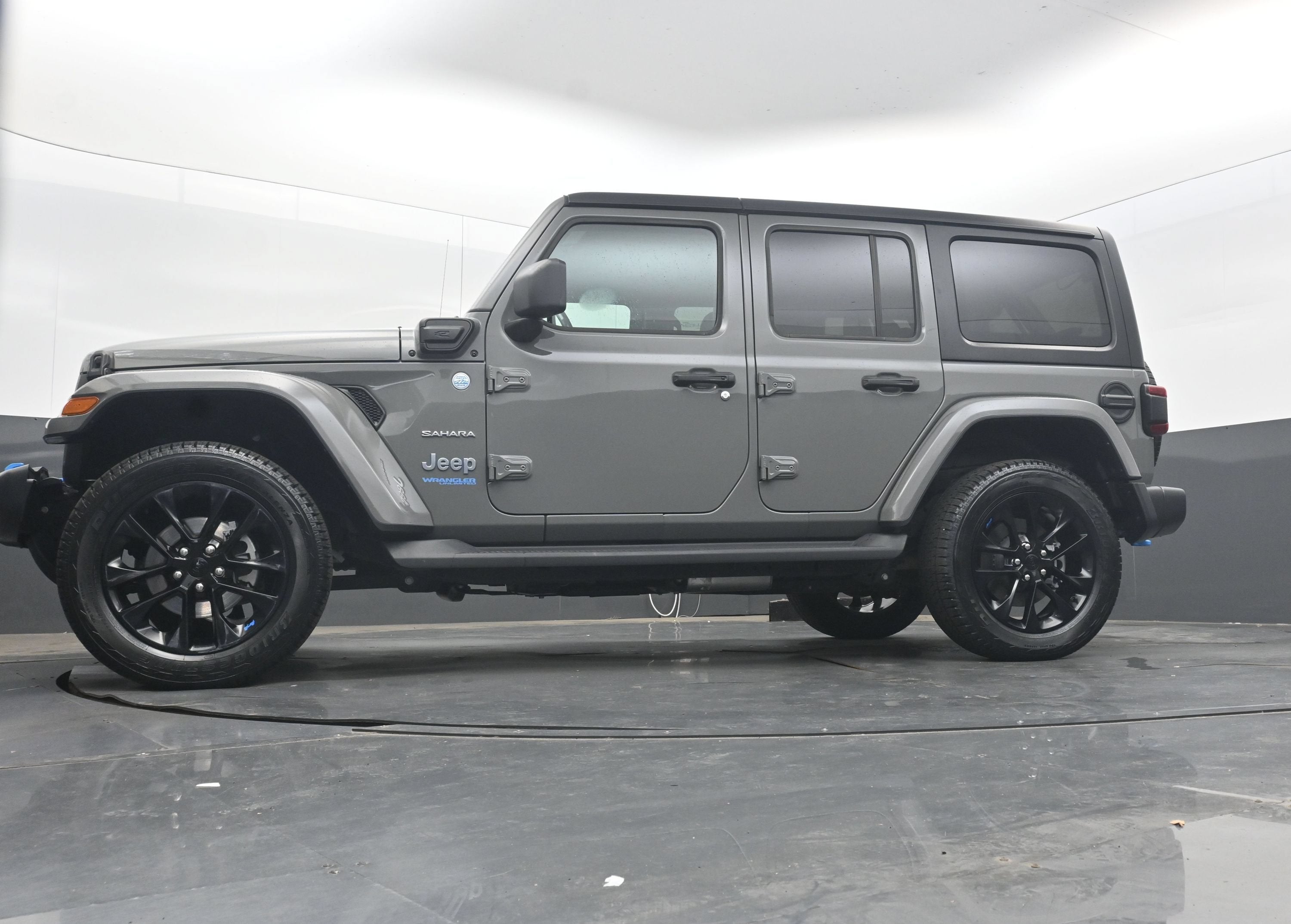 2022 Jeep Wrangler 4xe Unlimited Sahara 4x4