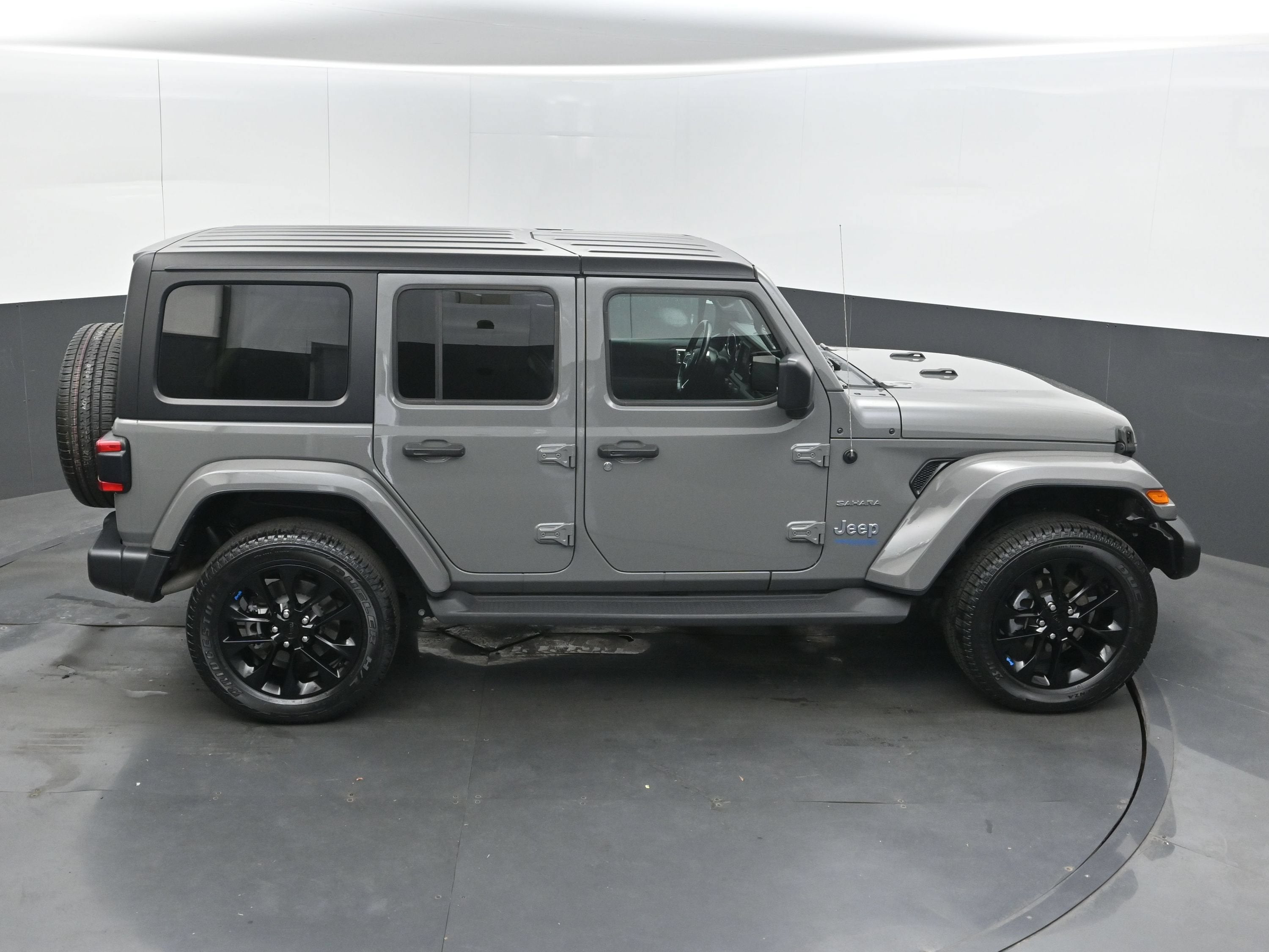 2022 Jeep Wrangler 4xe Unlimited Sahara 4x4