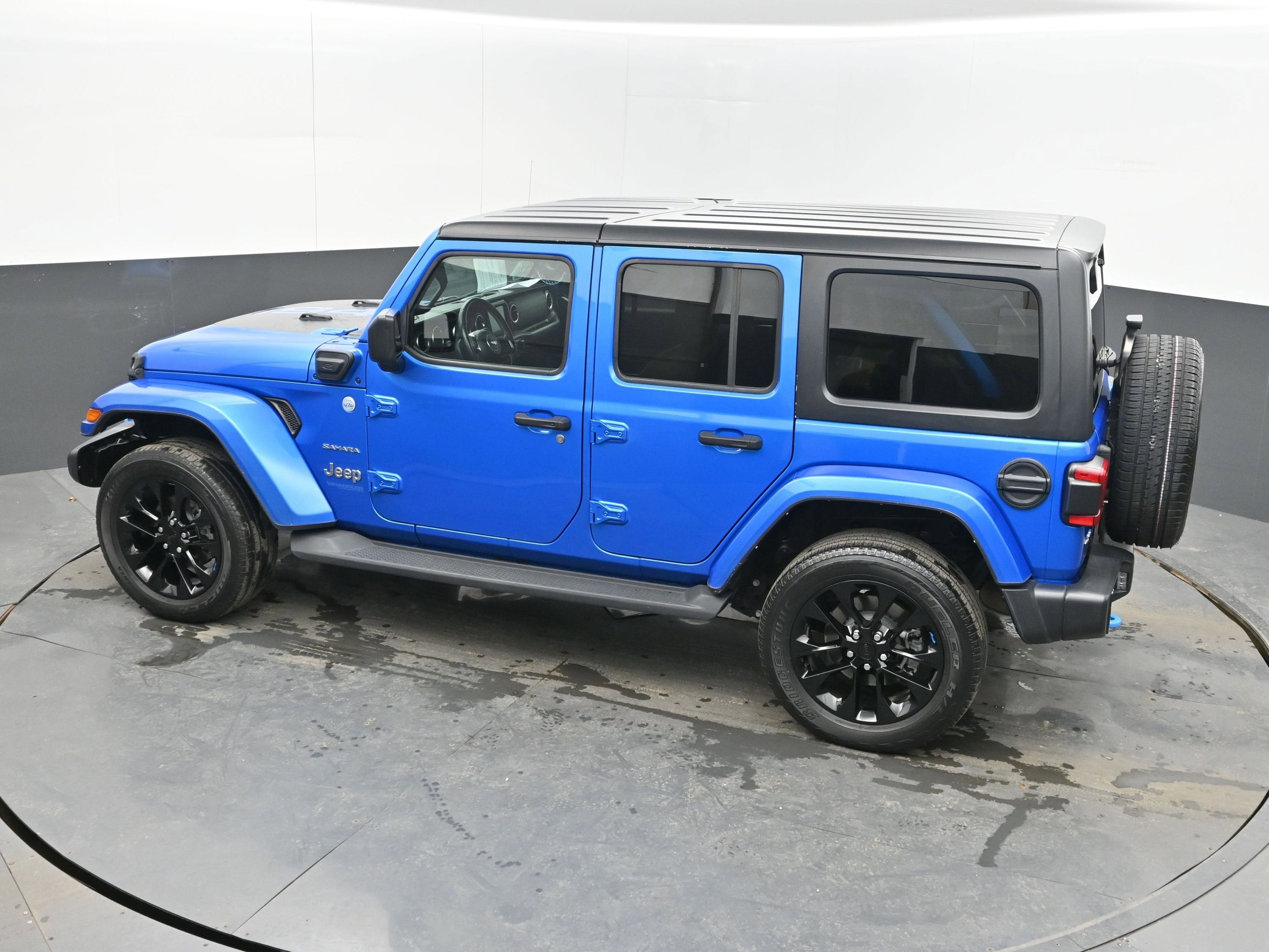 2022 Jeep Wrangler 4xe Unlimited Sahara 4x4