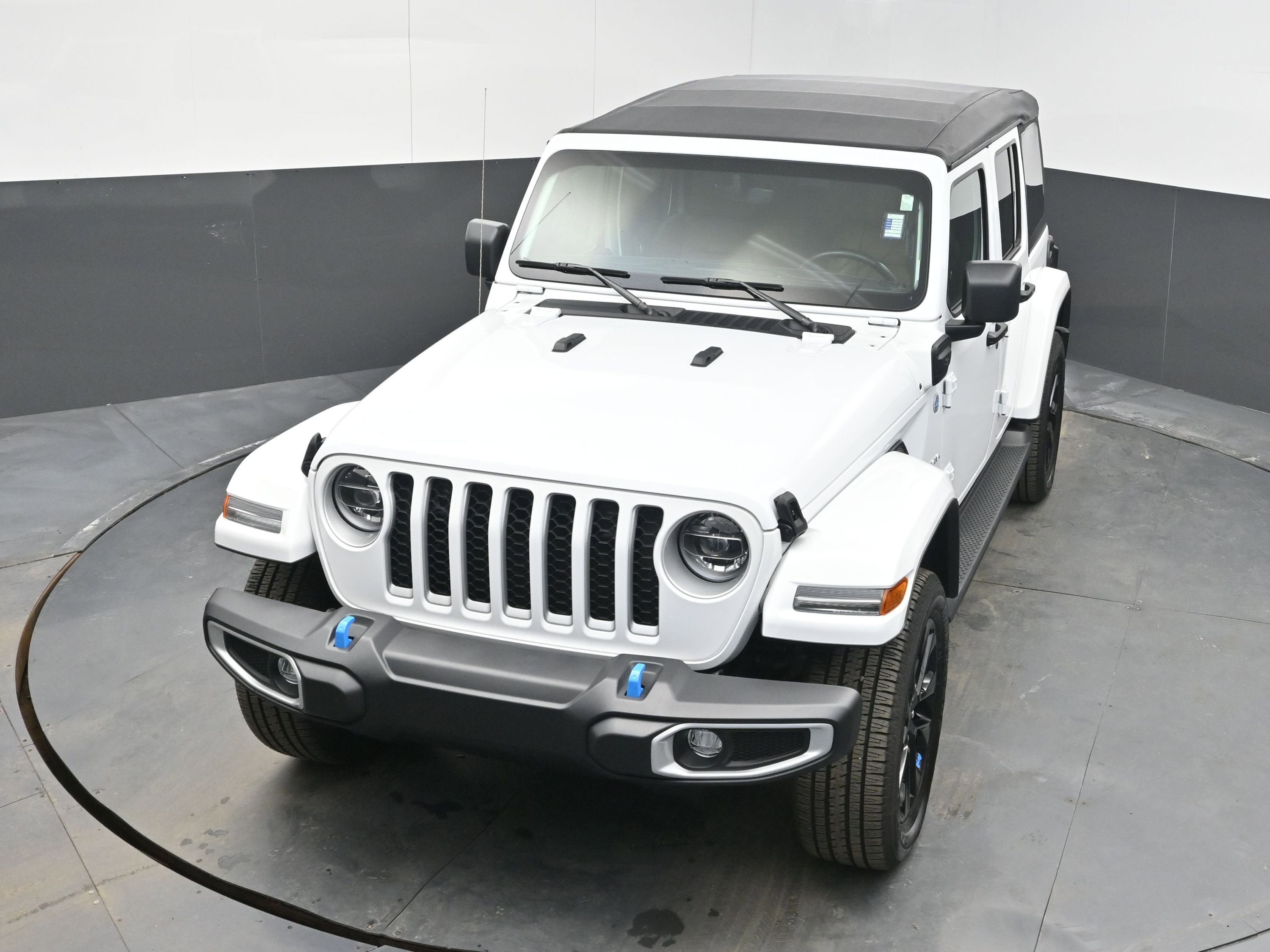 2022 Jeep Wrangler 4xe Unlimited Sahara 4x4