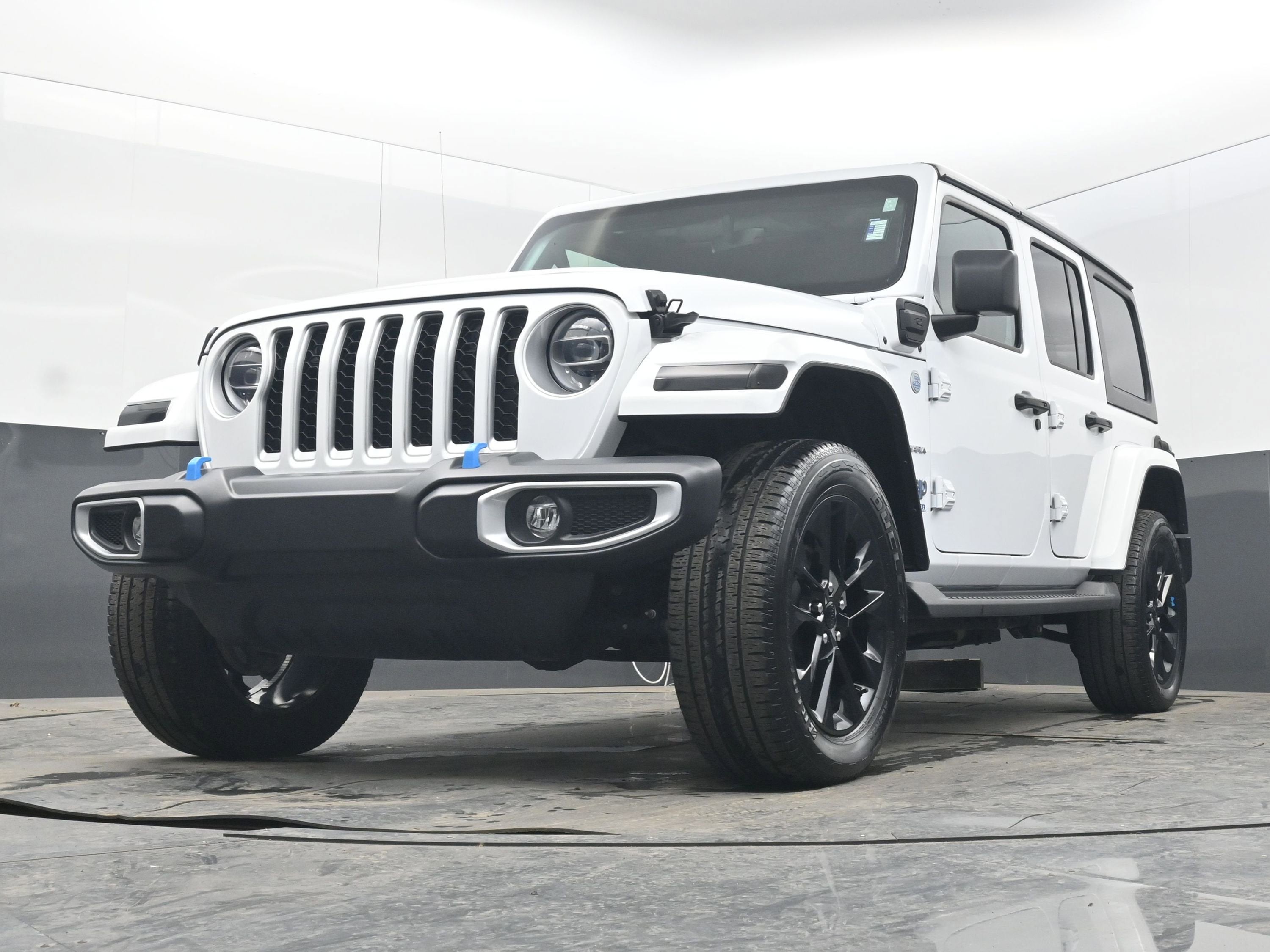 2022 Jeep Wrangler 4xe Unlimited Sahara 4x4