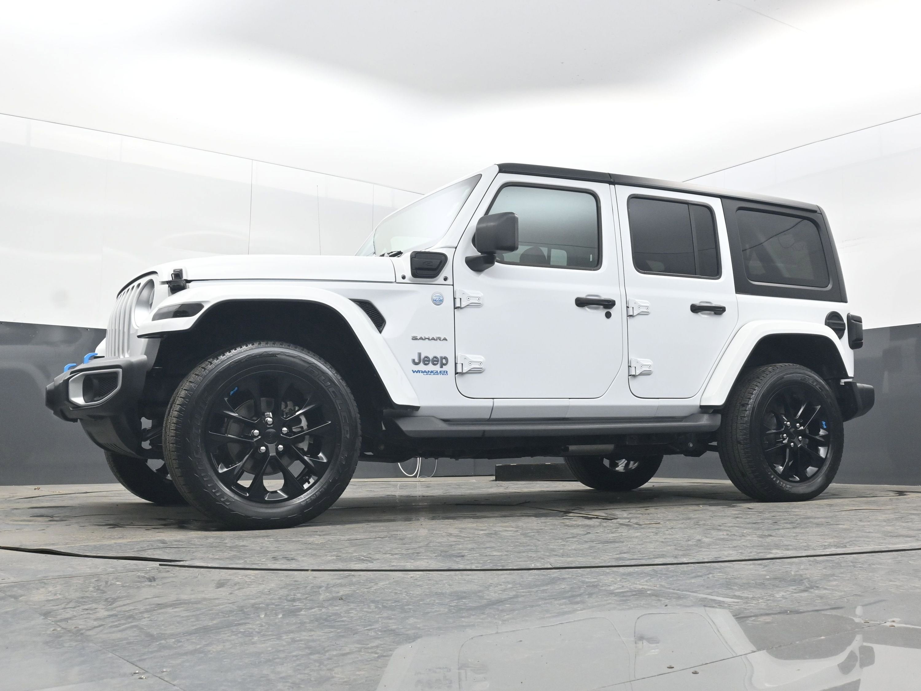 2022 Jeep Wrangler 4xe Unlimited Sahara 4x4