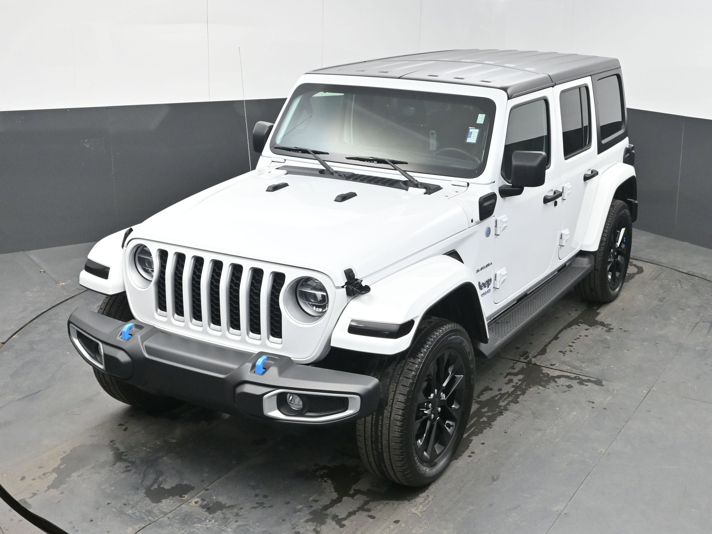 2022 Jeep Wrangler 4xe Unlimited Sahara 4x4