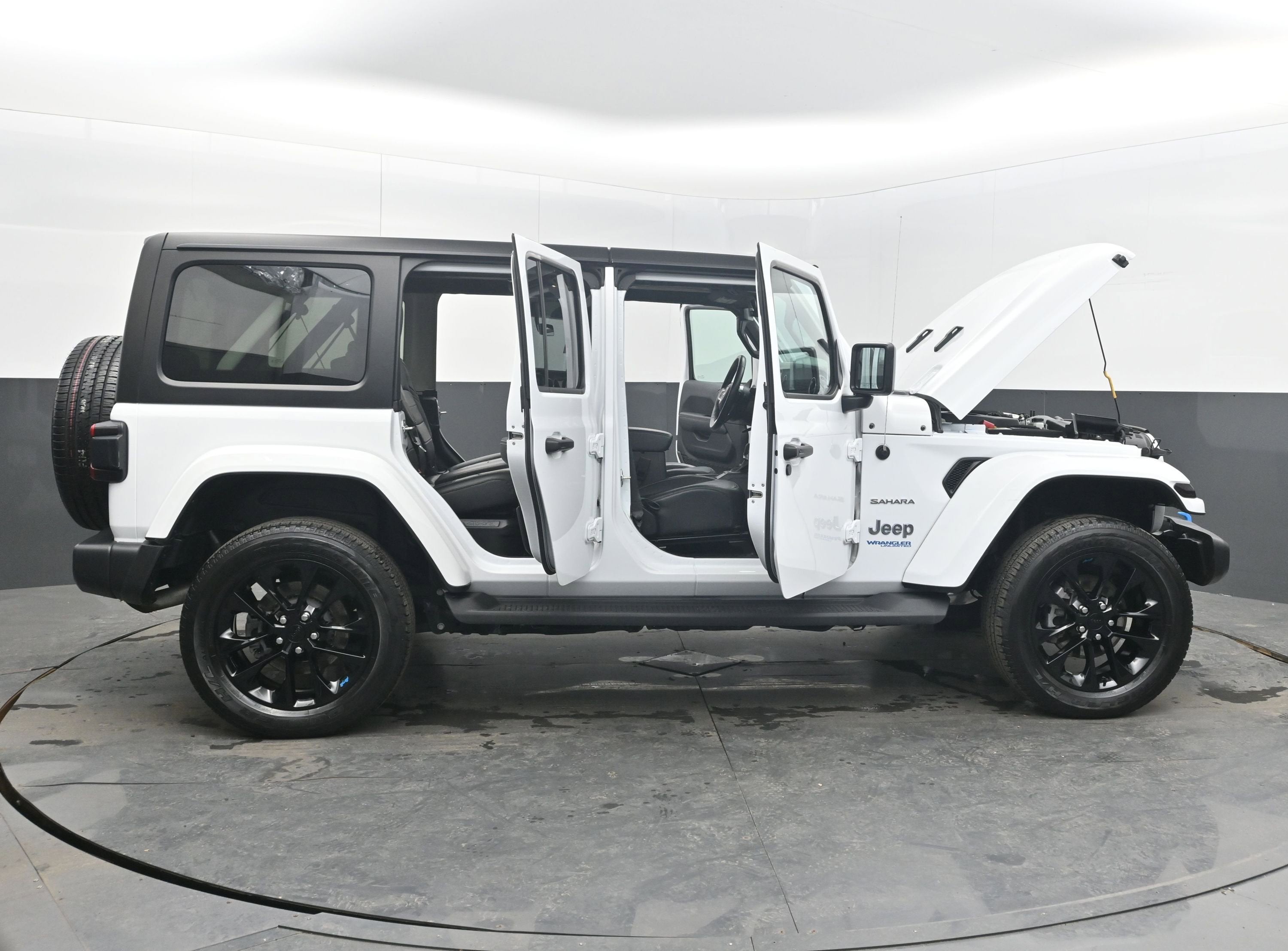 2022 Jeep Wrangler 4xe Unlimited Sahara 4x4