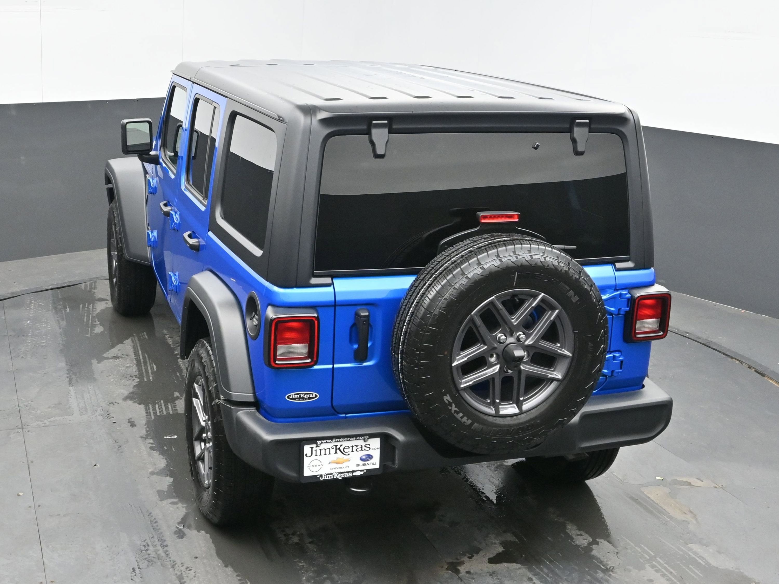 2025 Jeep Wrangler 4-Door Summit 4x4
