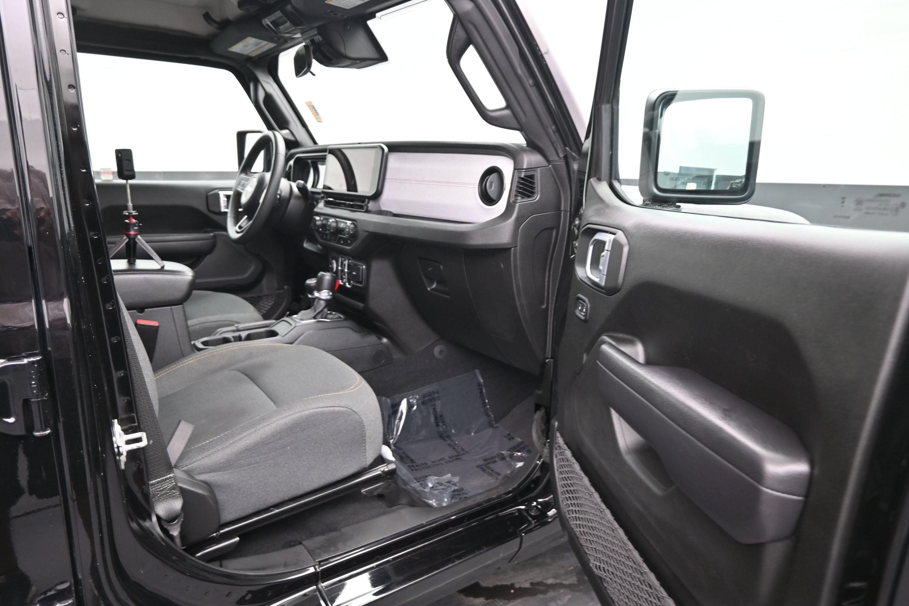 2024 Jeep Wrangler 4-Door Sport S 4x4