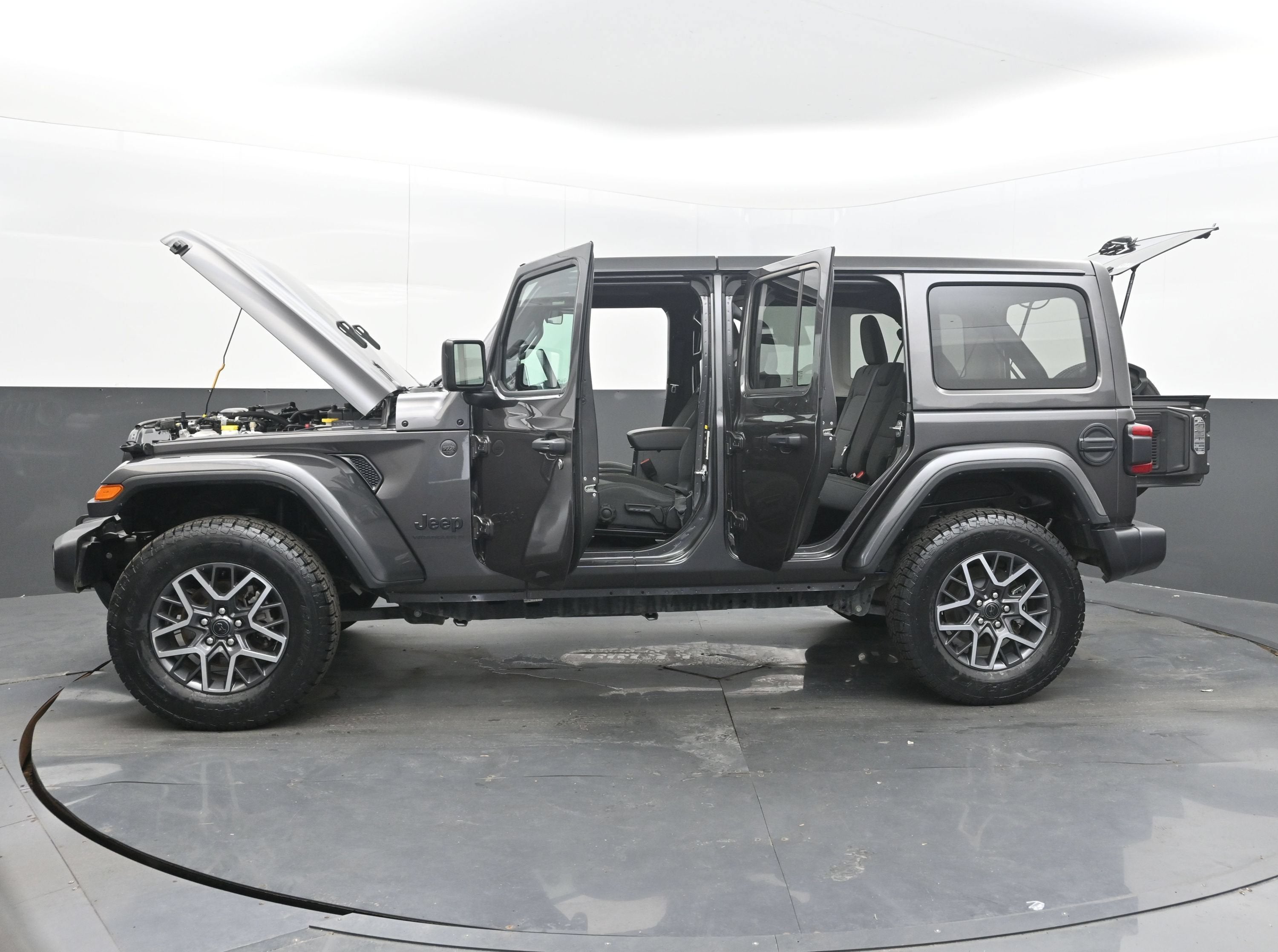 2025 Jeep Wrangler Sahara