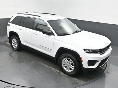 2024 Jeep Grand Cherokee Laredo 4x2