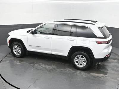2024 Jeep Grand Cherokee Laredo 4x2