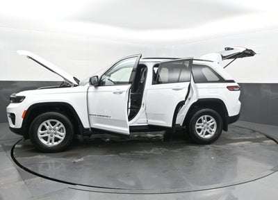 2024 Jeep Grand Cherokee Laredo 4x2