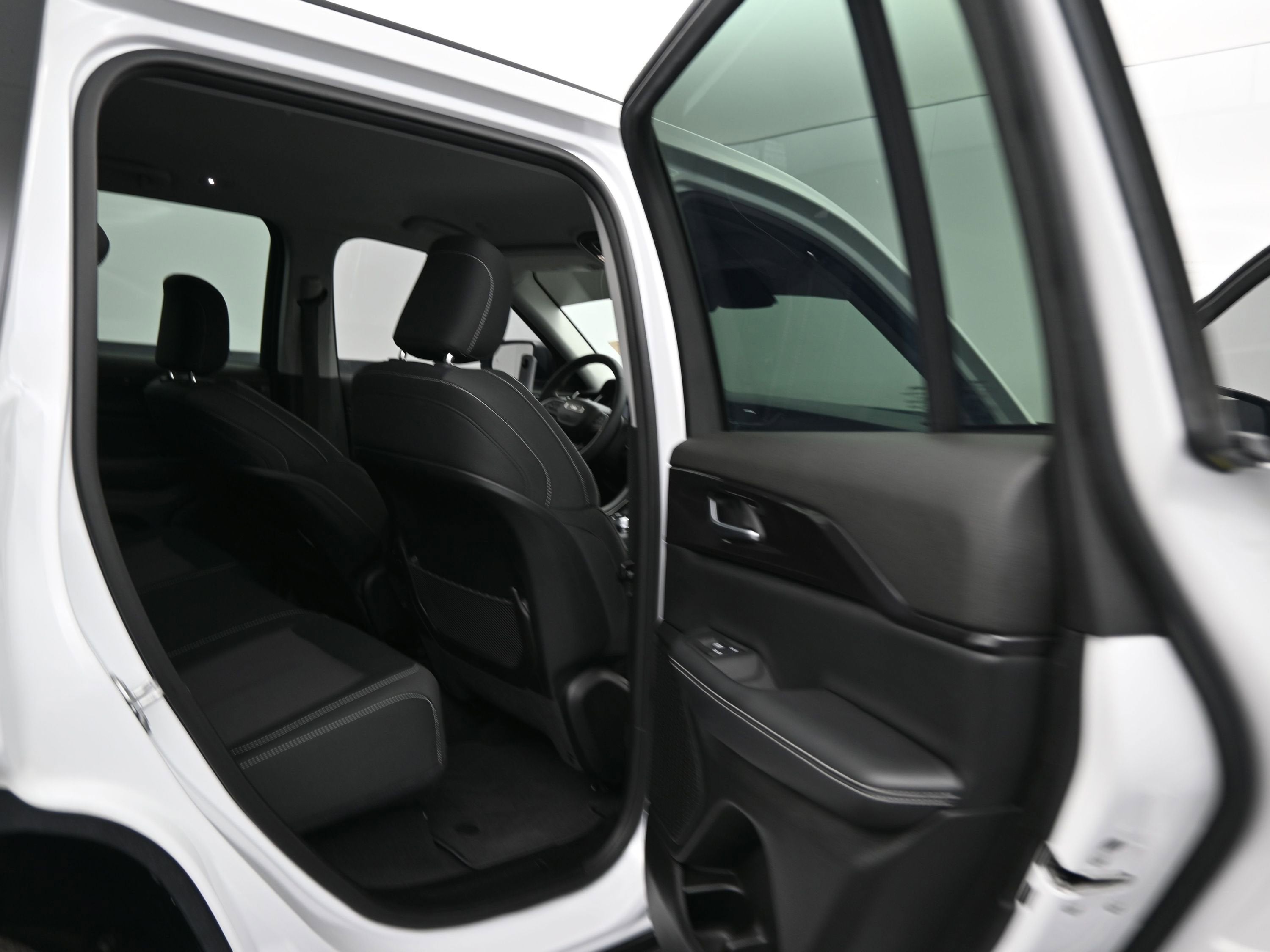 2023 Jeep Grand Cherokee Laredo 4x4