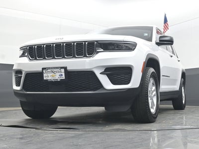 2023 Jeep Grand Cherokee Laredo 4x4