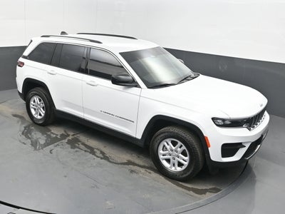 2023 Jeep Grand Cherokee Laredo 4x4