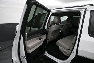 2024 Jeep Wagoneer Series II 4x2