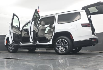 2024 Jeep Wagoneer Series II 4x2